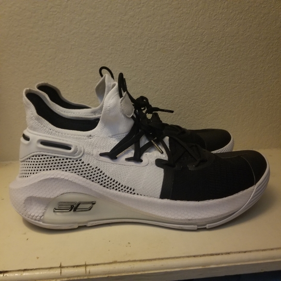 curry 6 size 9